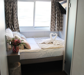 Double cabin